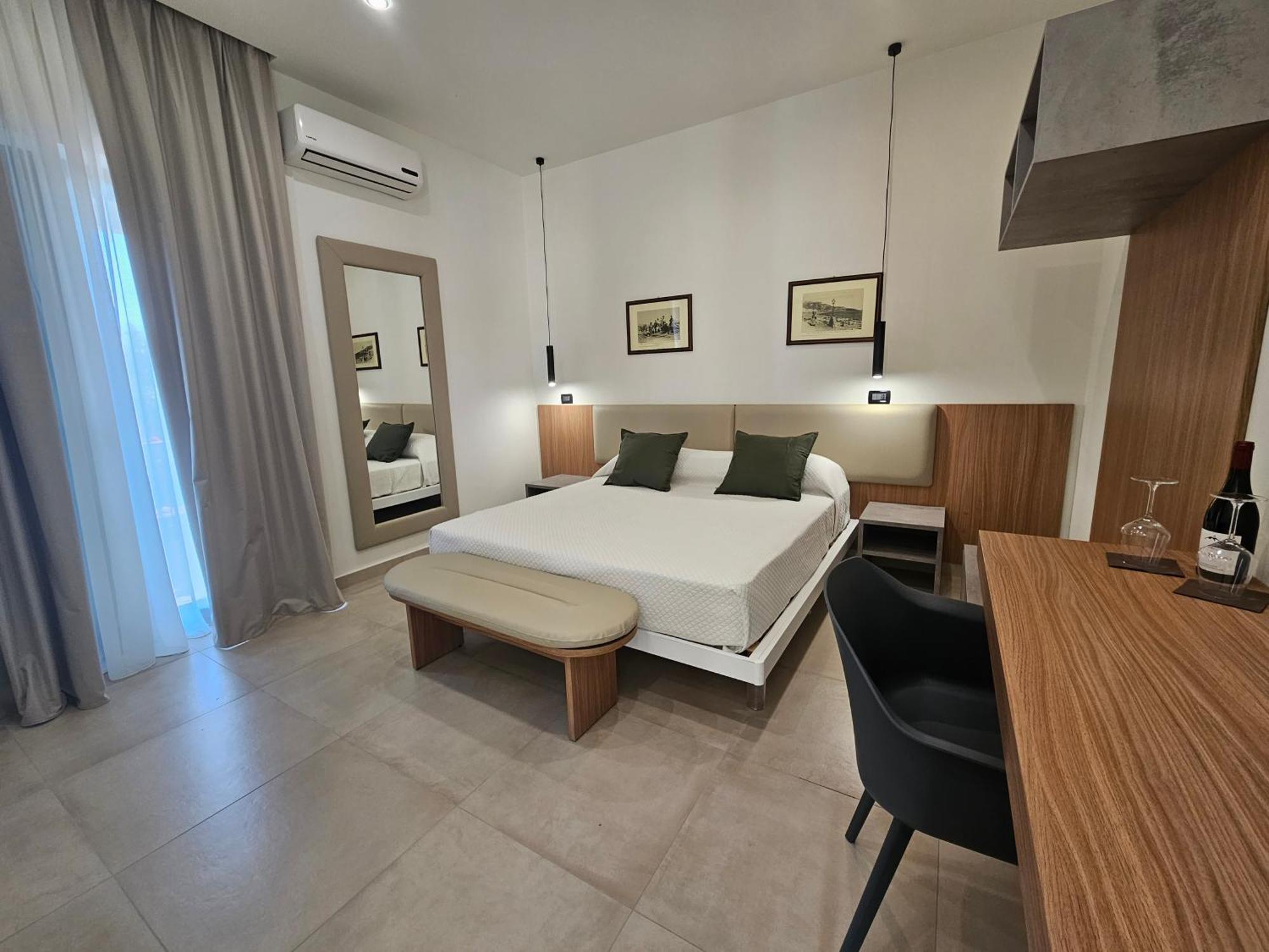 Villa Iris Giardini-Naxos Exterior foto
