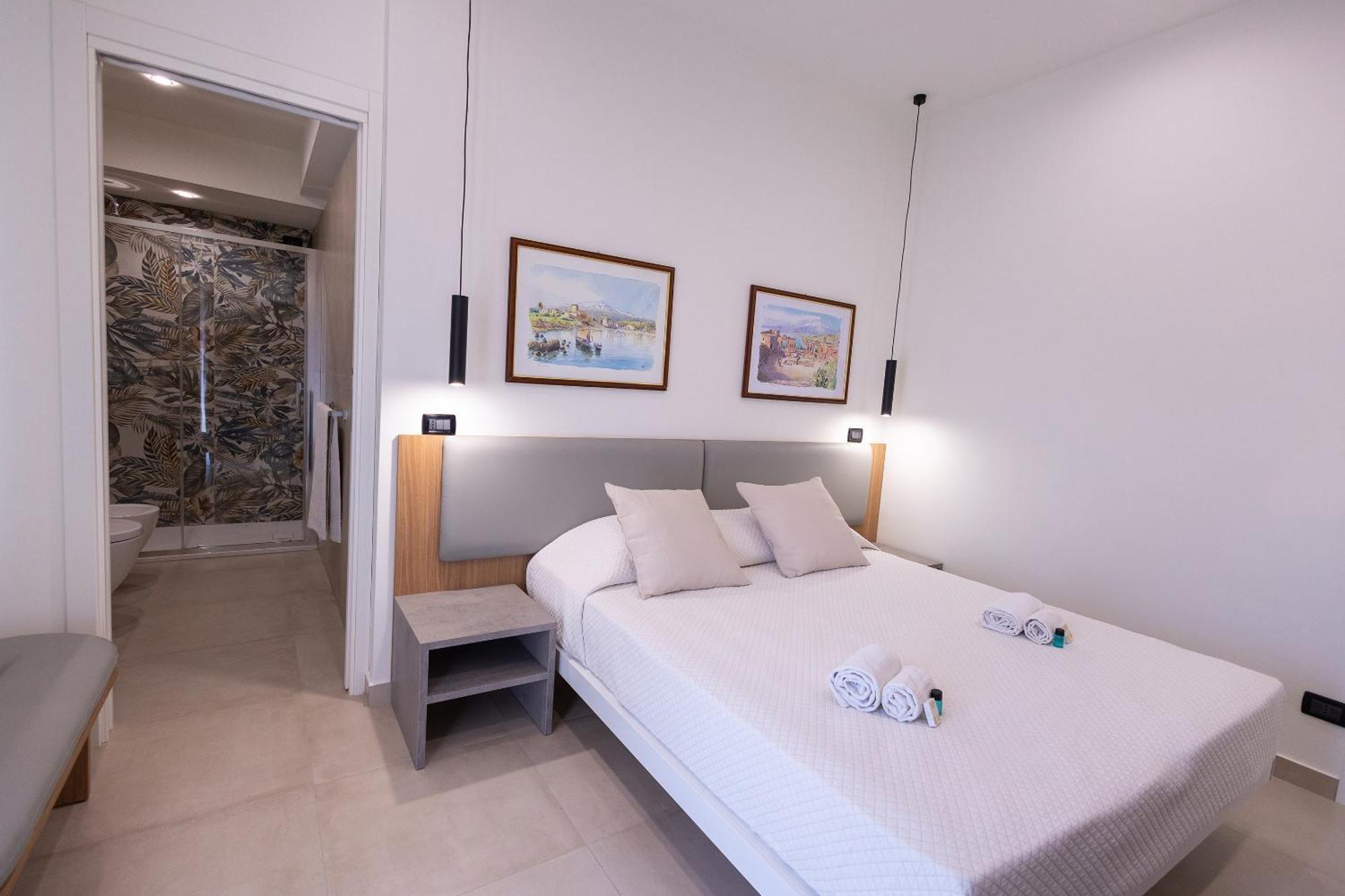 Villa Iris Giardini-Naxos Exterior foto